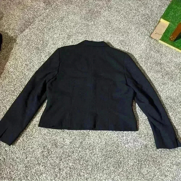 PENDLETON JACKET BLAZER VINTAGE VIRGIN WOOL SIZE 12 Petite 3 BUTTON Black- Note - Picture 11 of 13